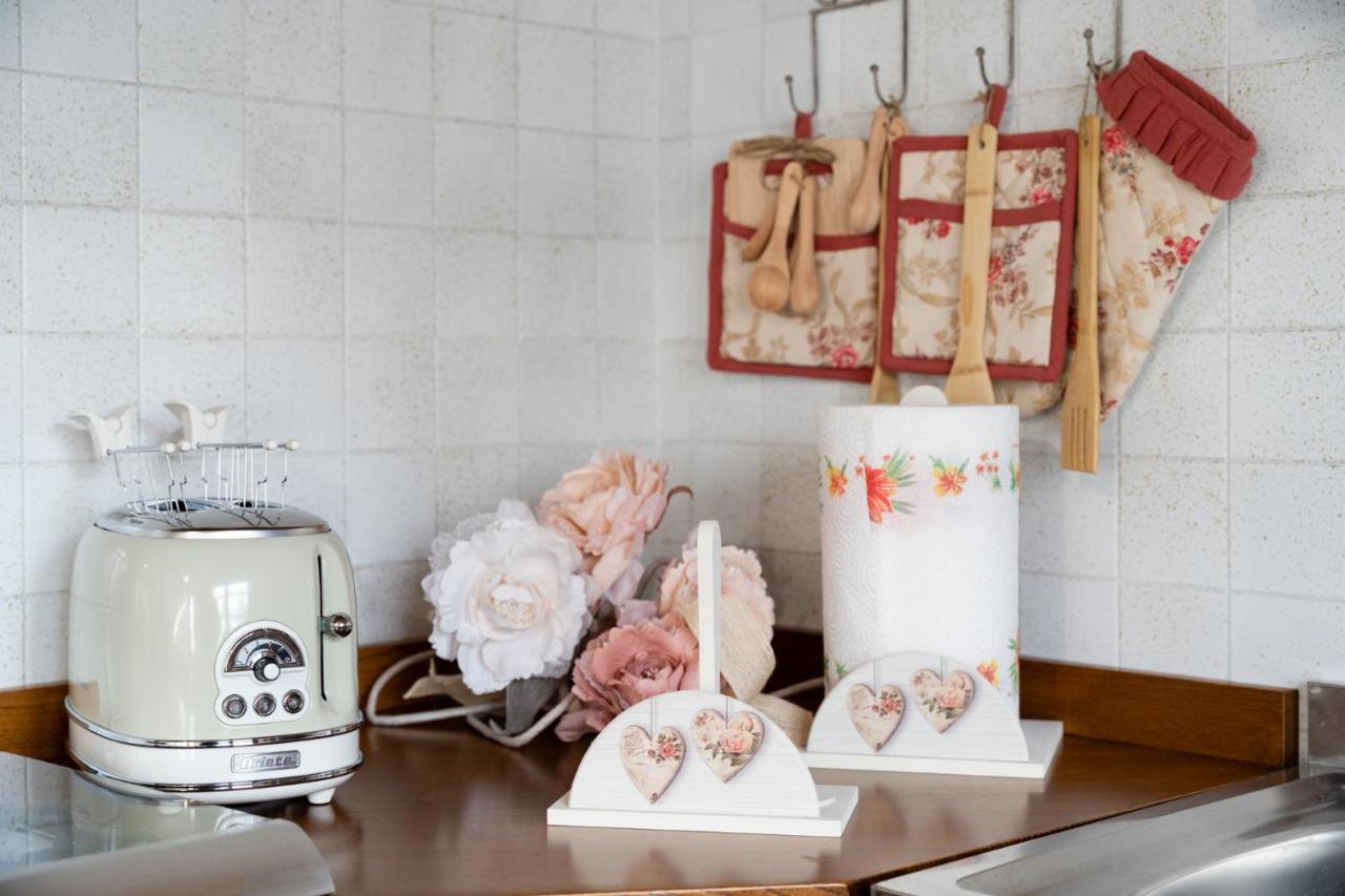 Lajatico Rentals - Casa Di Alice Nel Borgo Bagian luar foto