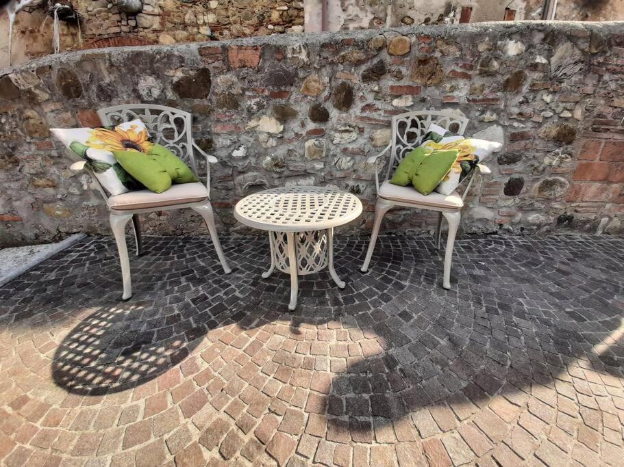 Lajatico Rentals - Casa Di Alice Nel Borgo Bagian luar foto