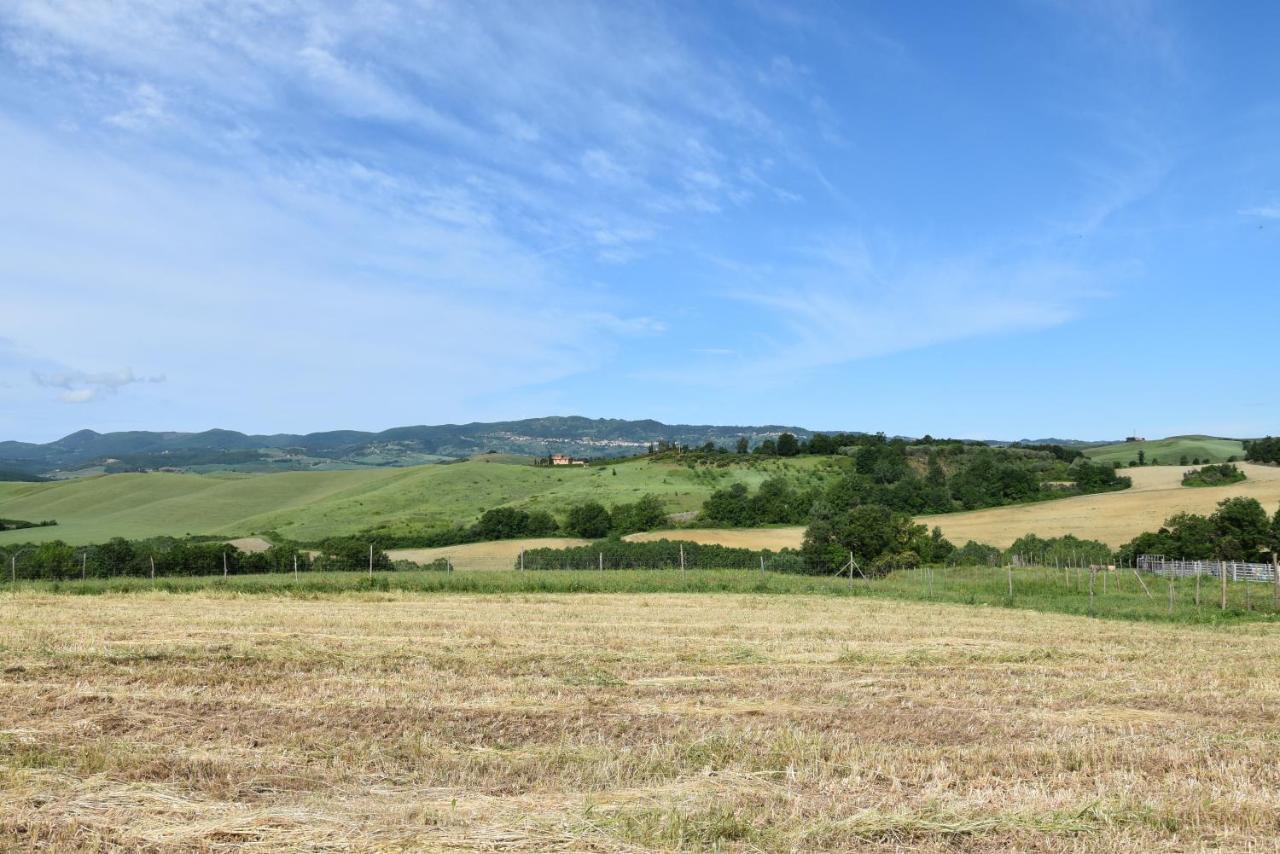 Lajatico Rentals - Casa Di Alice Nel Borgo Bagian luar foto